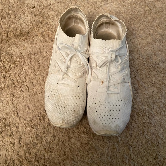 Asics gel kayano trainer knit size 8. Just need a good cleaning. - Picture 4 of 4
